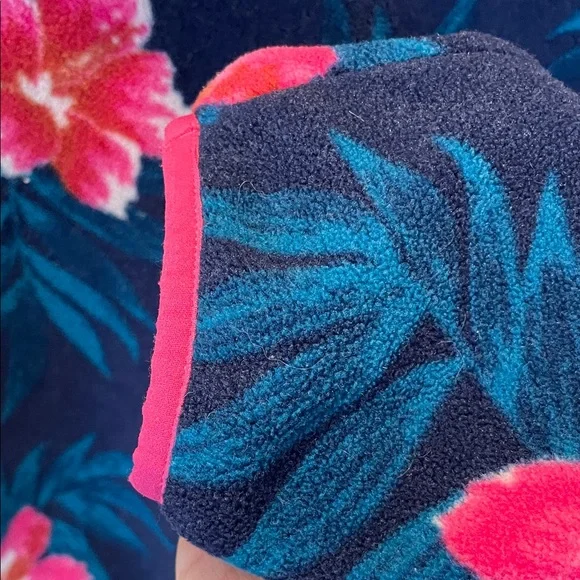 Lands' End Navy and Pink Floral Fleece Pullover Size L - Picture 6 of 9